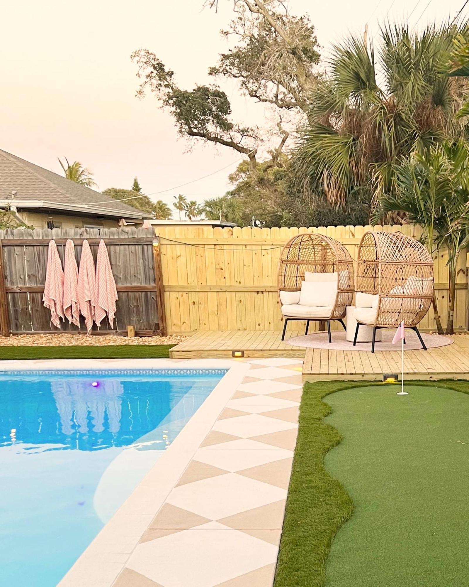 Luxury Villa 3 Blocks From The Beach With A Pool, Fire Pit And Outdoor Oasis Mys Canaveral Exteriér fotografie